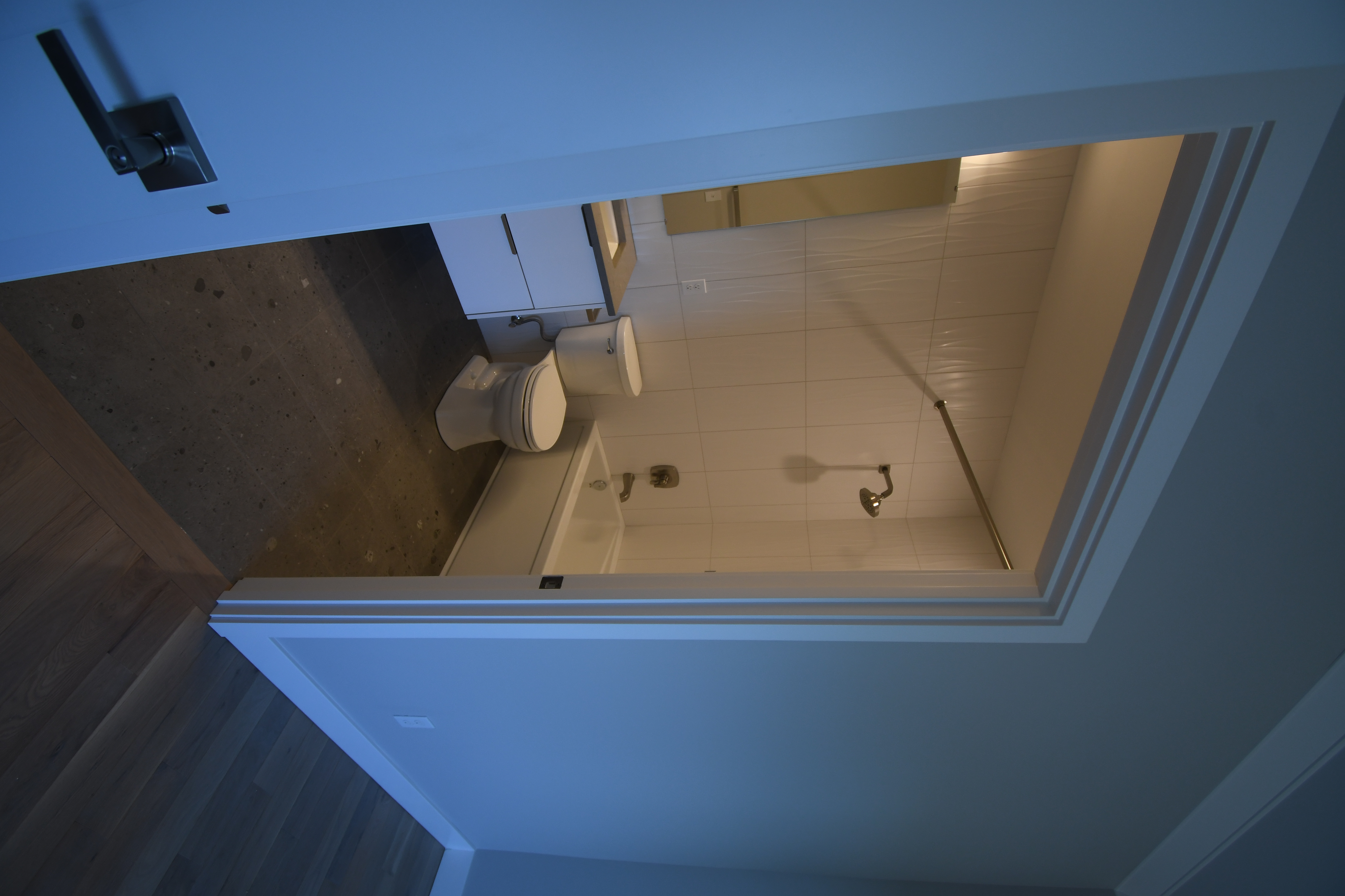 guest bath 1