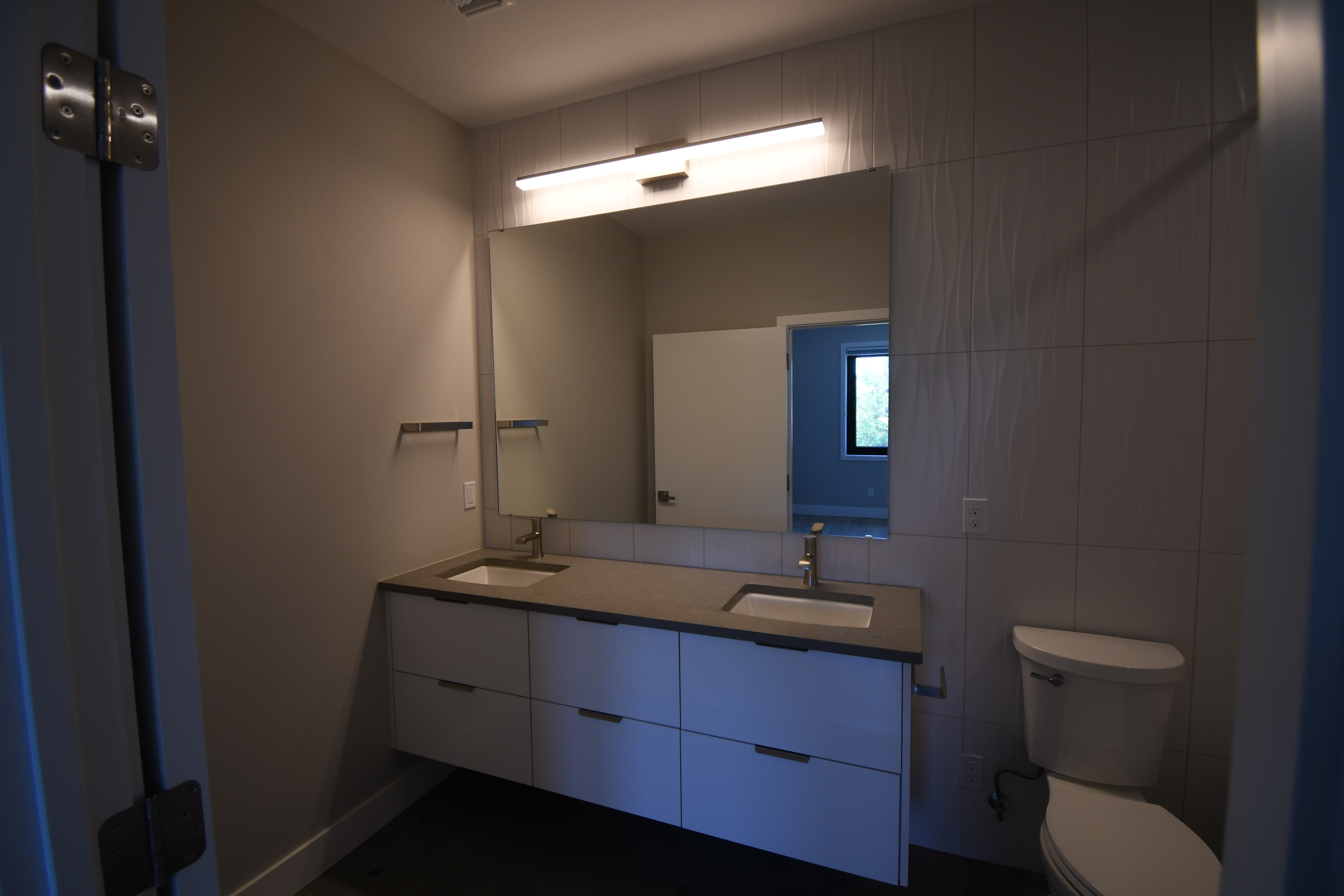 guest bath 2